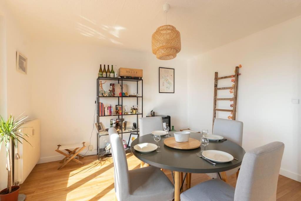 Cabana & Grand Appartement Cosy - Parking & Balcon Villefranche-sur-Saône Εξωτερικό φωτογραφία