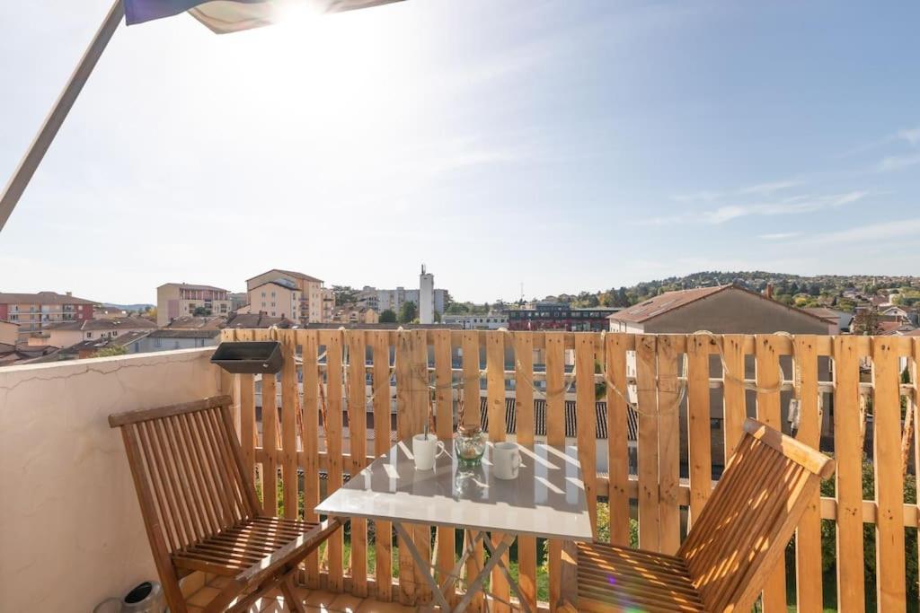 Cabana & Grand Appartement Cosy - Parking & Balcon Villefranche-sur-Saône Εξωτερικό φωτογραφία